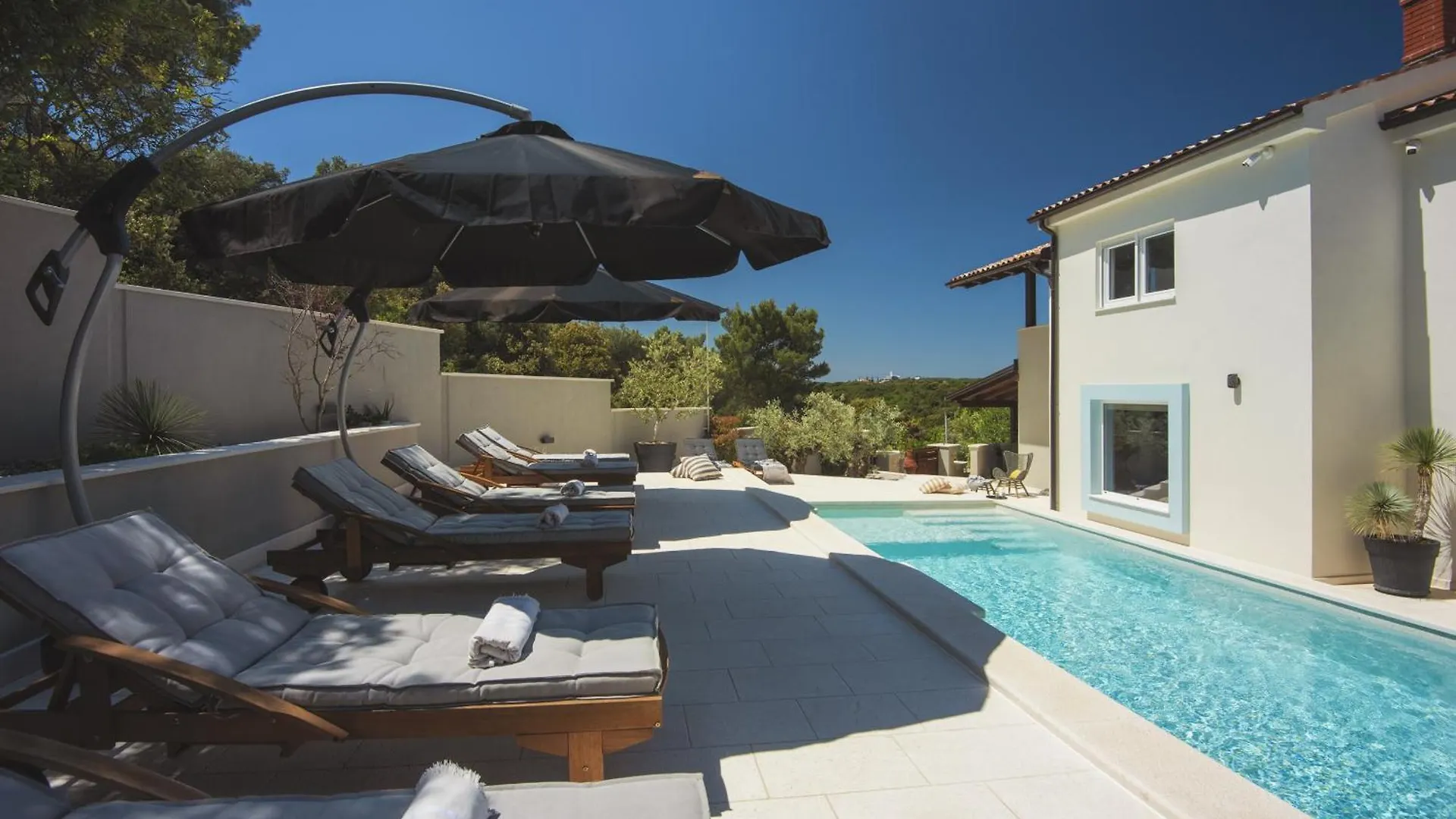 Villa Forest Bay Near Pula For 8 People - Only 300 Meters From The Beach Vinkuran