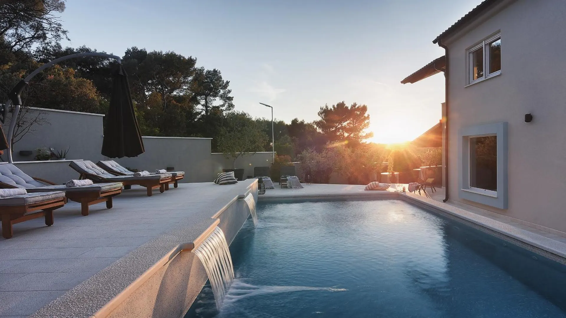 Villa Forest Bay Near Pula For 8 People - Only 300 Meters From The Beach Vinkuran